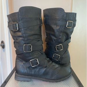 Biker buckle boots